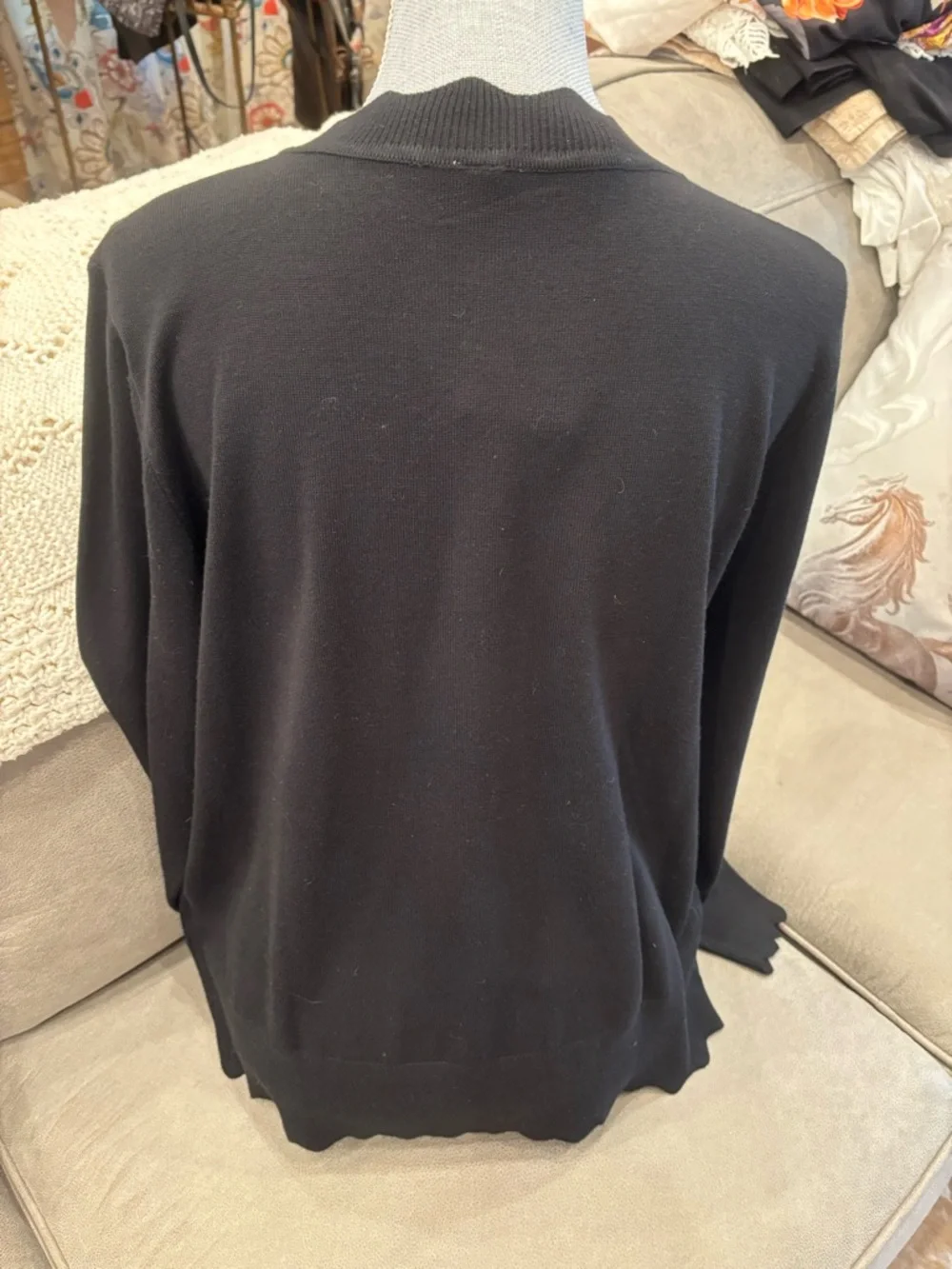 Black Scallop-Edge V-Neck Button Cardigan - Women's Sweater - Picture 4 of 6